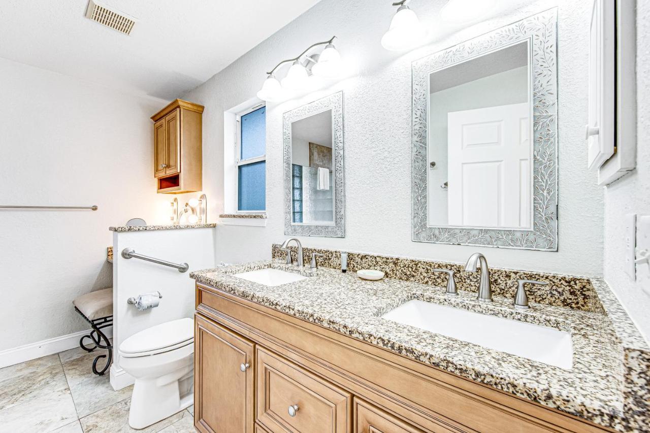 5 Bed 2 Bath Vacation Home In Destin Eksteriør bilde